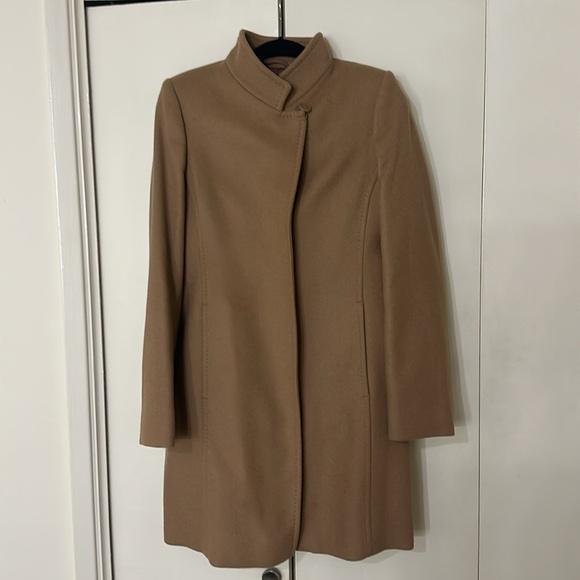Babaton Rosewood Slim-fit Wool Coat - Picture 11 of 16